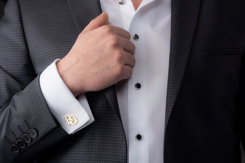 How do you choose the perfect cufflinks to match different outfits?