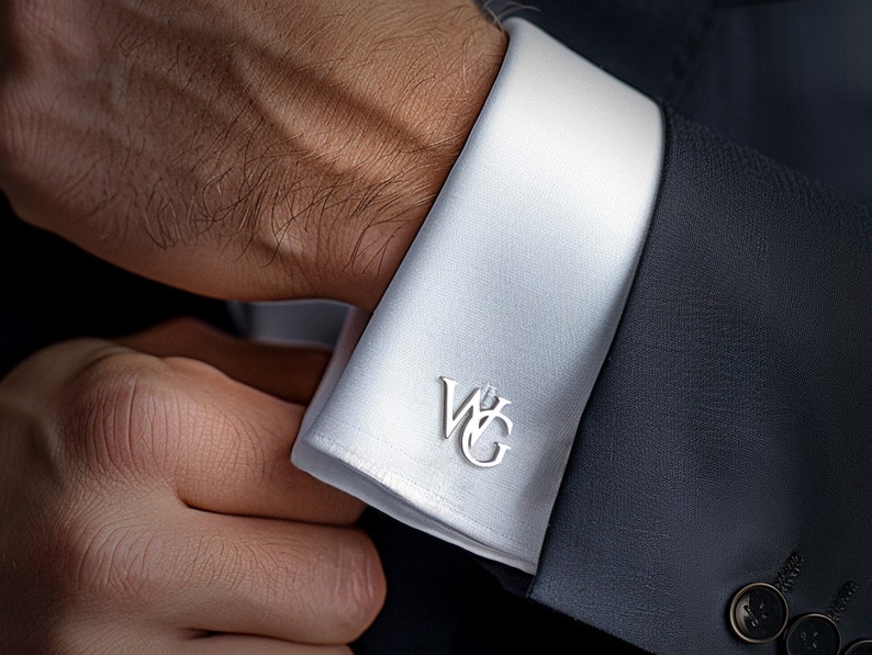 The Ultimate Guide to Groomsmen Cufflinks