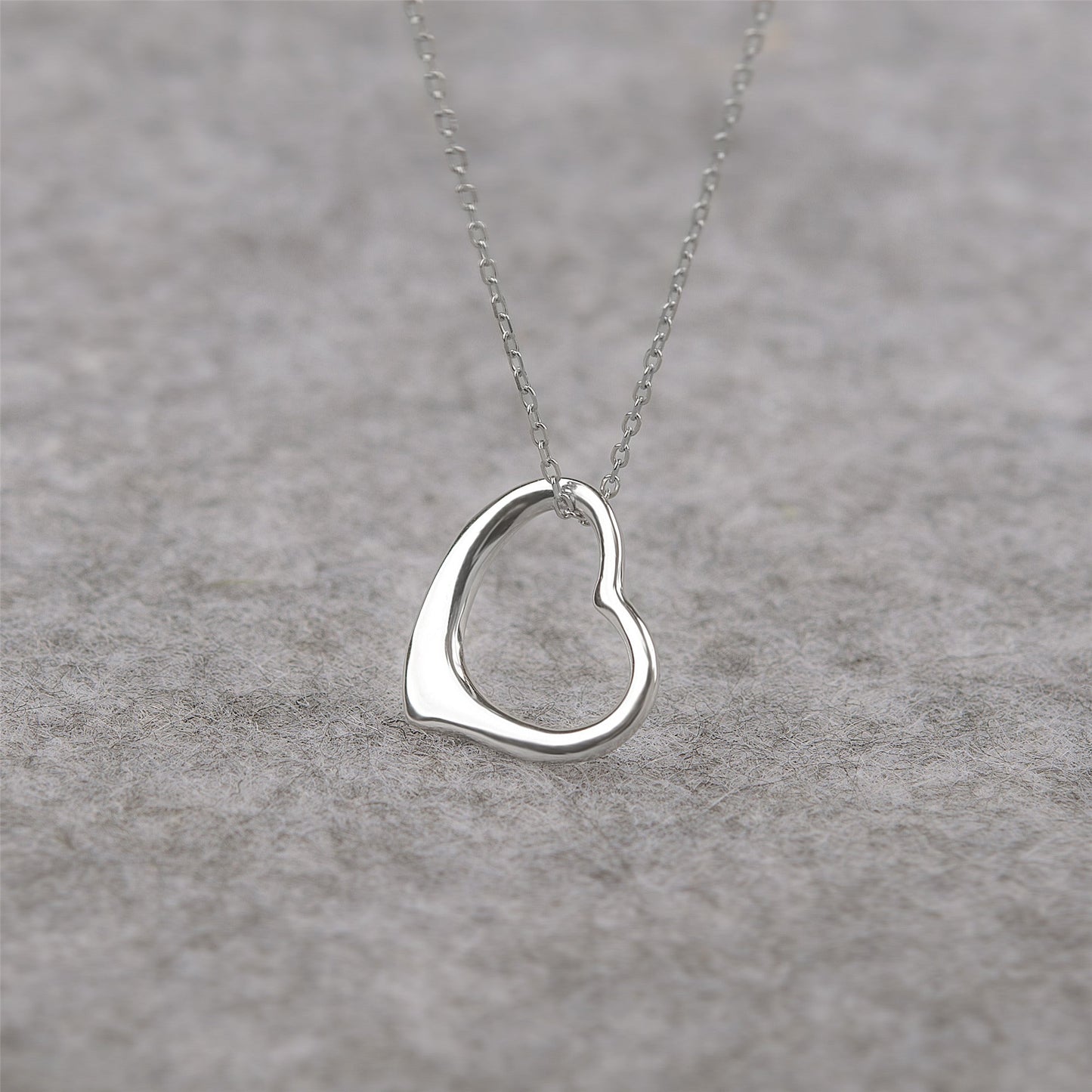 "To An Amazing New Mom" Dangling Heart Necklace, 925 Sterling Silver Mother's Day Gift Card Set