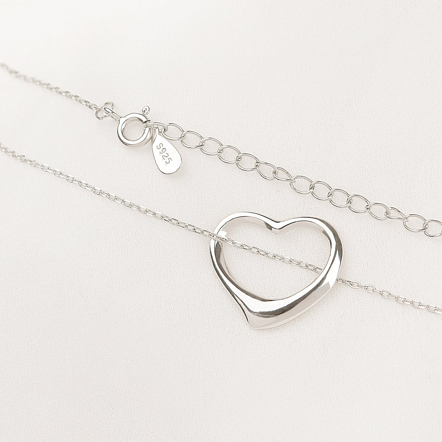 "To An Amazing New Mom" Dangling Heart Necklace, 925 Sterling Silver Mother's Day Gift Card Set